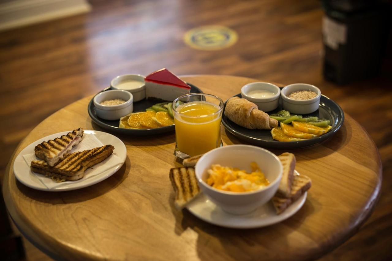 Hostal Boutique Terra Antarctica ปุนตาอาเรนาส ภายนอก รูปภาพ